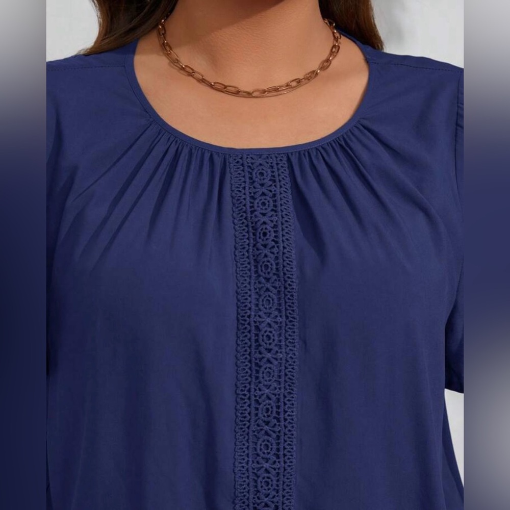 Lace Hem Decorated Short Sleeve Pullover Shirt with Elastic Waist - Picture 2 of 6